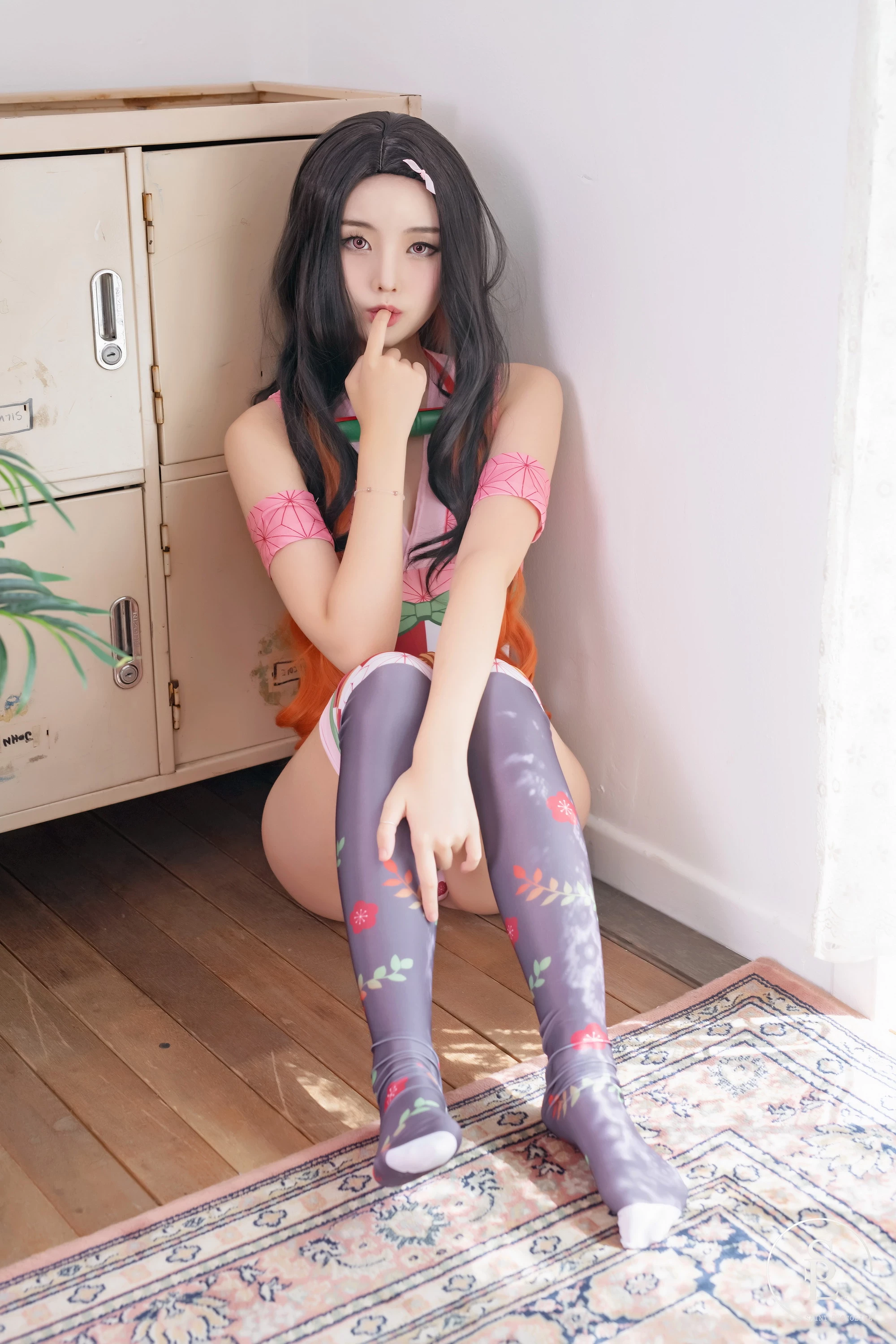 Yuna [유나] - Nezuko x Shinobu [33P]