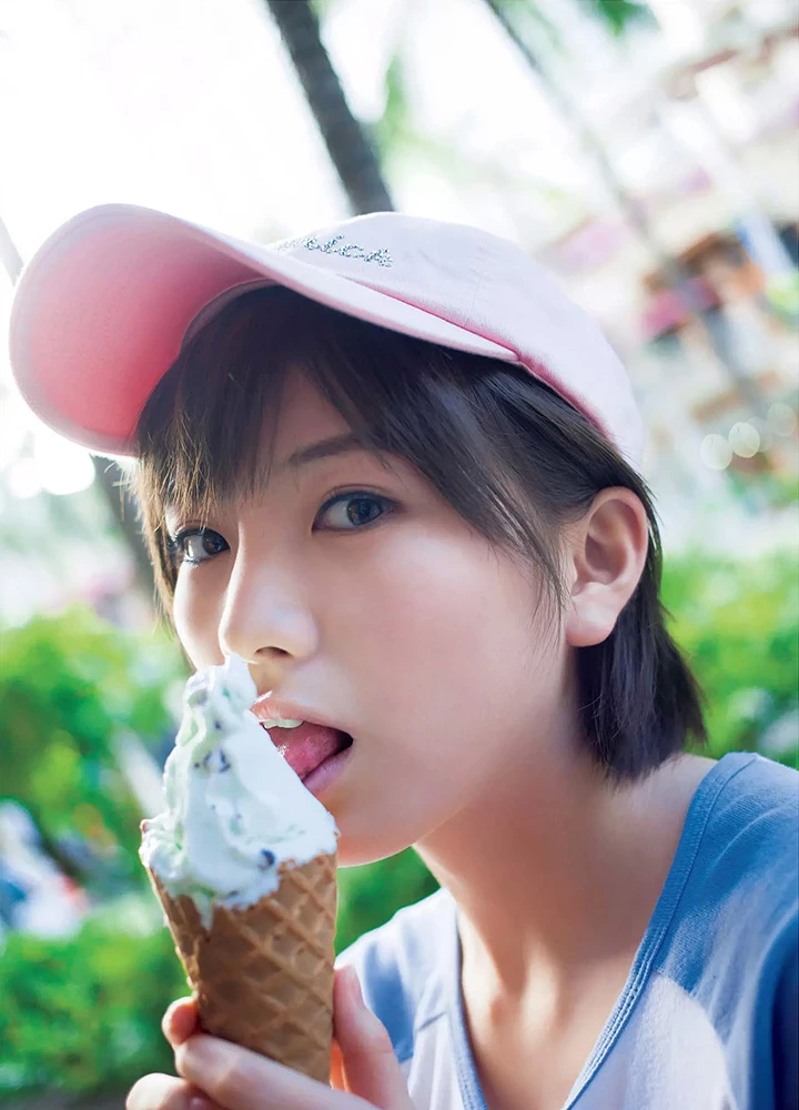 2018年3月13日 [写真]冈田奈奈初当AKB CENTER以性感写真开拓未来皇牌之道 [26P]