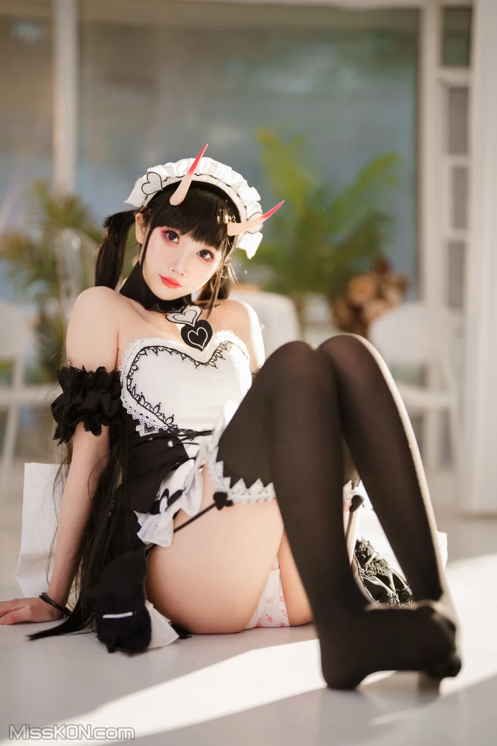 Coser@面饼仙儿 No.122： 能代女仆 [31 photos]