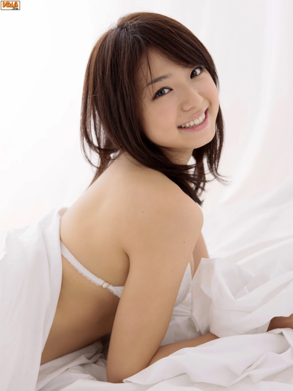 Shizuka Nakamura 中村静香, [Bomb.TV] 2010年01月刊 写真集