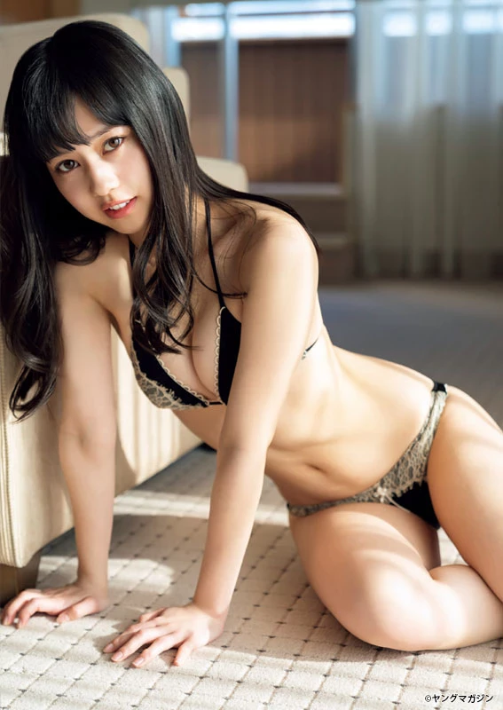 冈田佑里乃 ミスマガジン冈田佑里乃 20歳最后にたわわなおっぱいだけじゃなく绮丽...