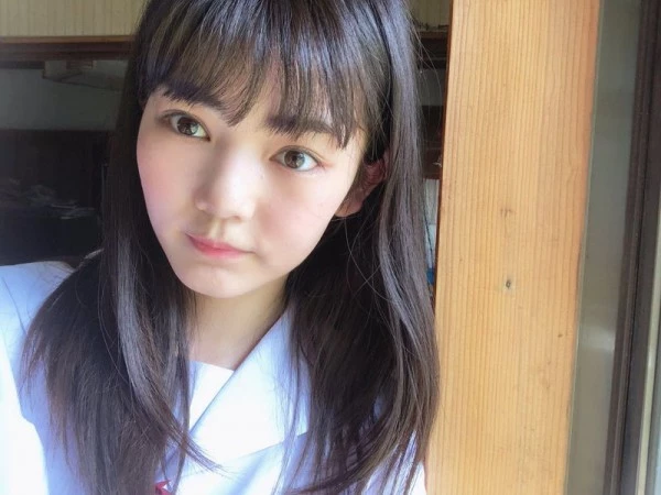 平冢日菜[19] アイドルグループ“ふわふわ”人気メンバー平冢日菜[19] 贵重なビキニ...