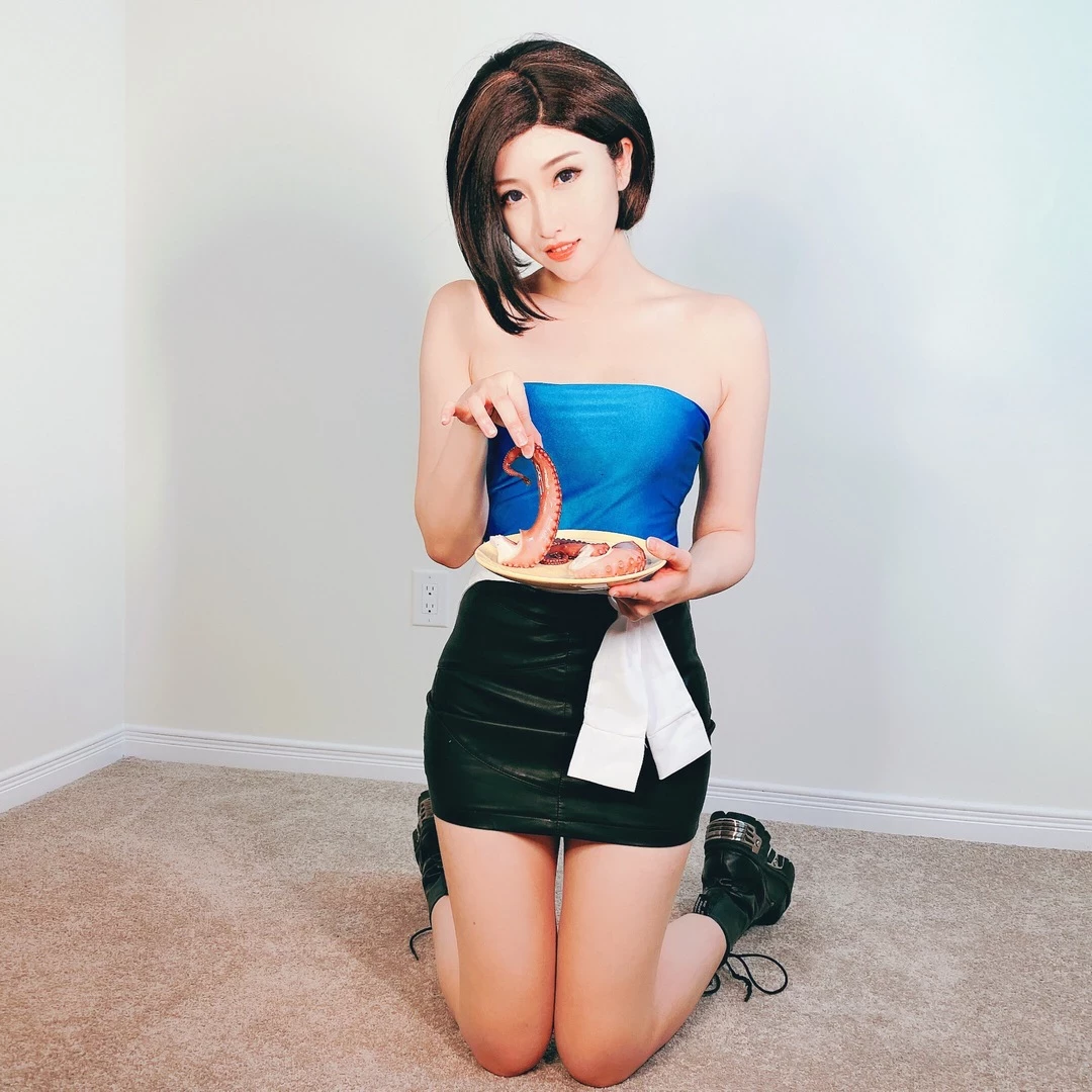 MissWarmJ - Jill Valentine [102P]