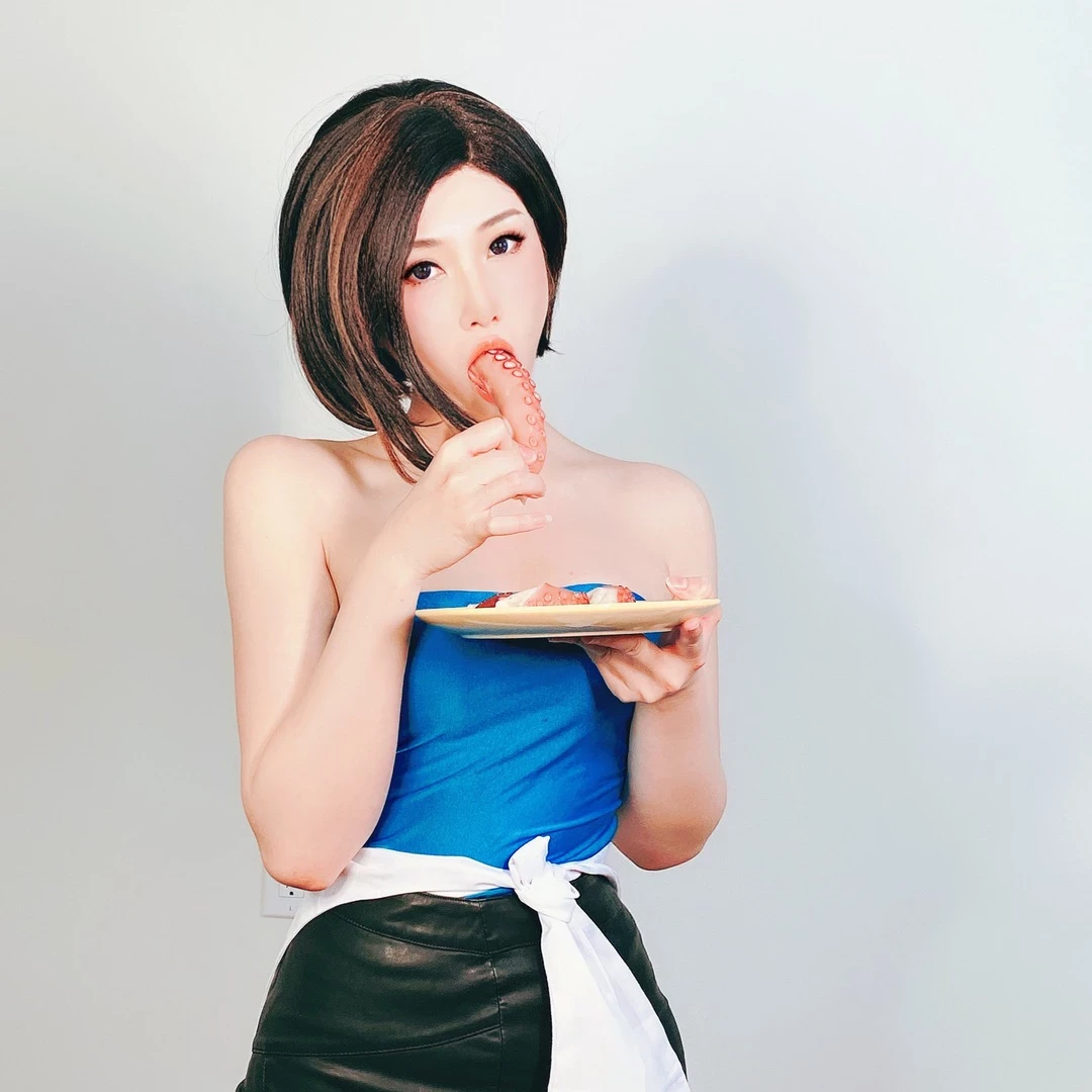 MissWarmJ - Jill Valentine [102P]