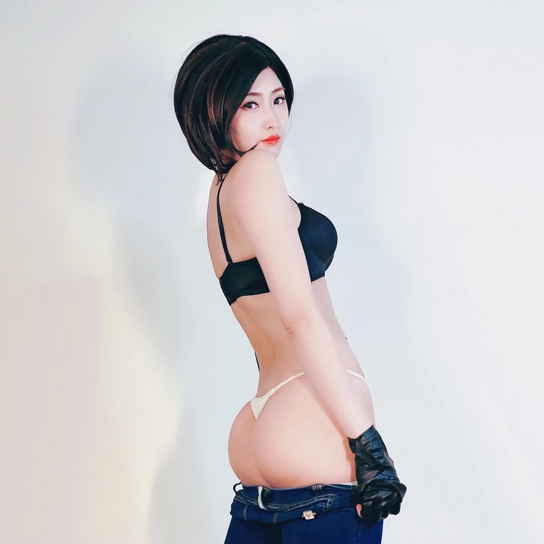 MissWarmJ - Jill Valentine [102P]