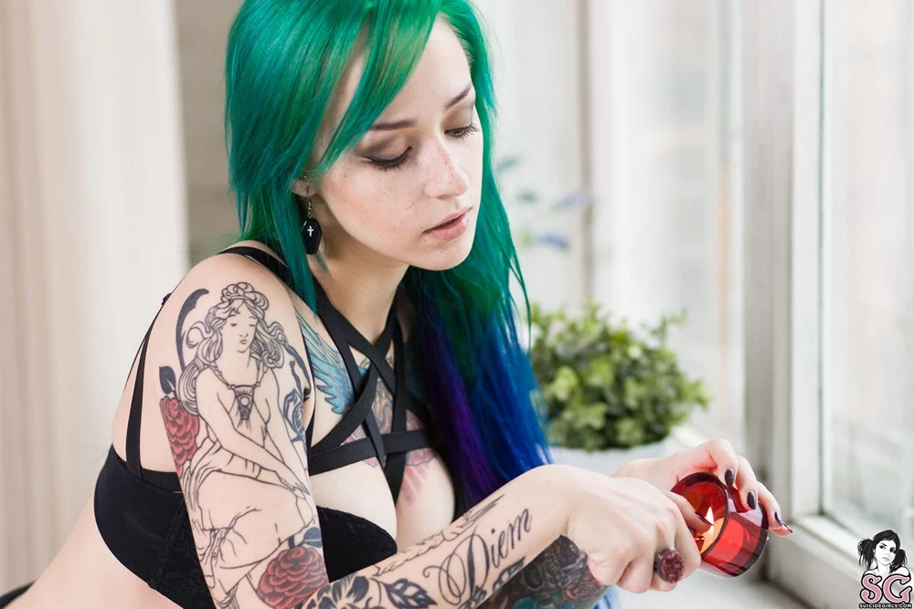 [Suicide Girls] JaneSinner - Darkness Inside