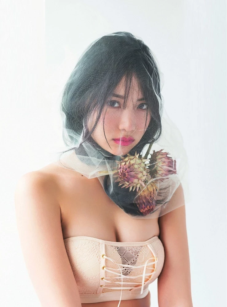 满到溢出！ 永尾まりや 雪白美乳实在藏不住