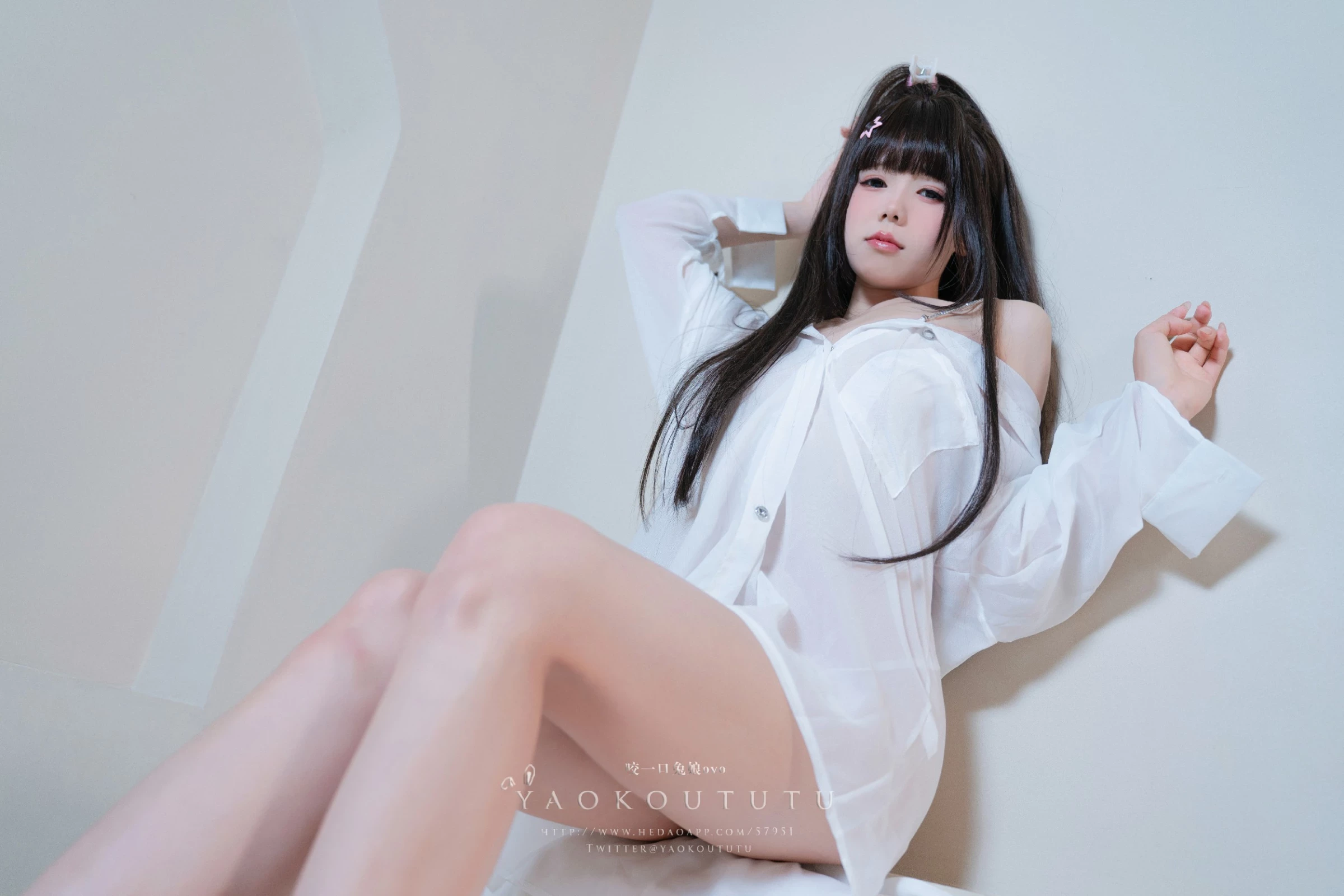 Coser@黏黏团子兔 -  男友衬衣’&Boom Boom [58P]