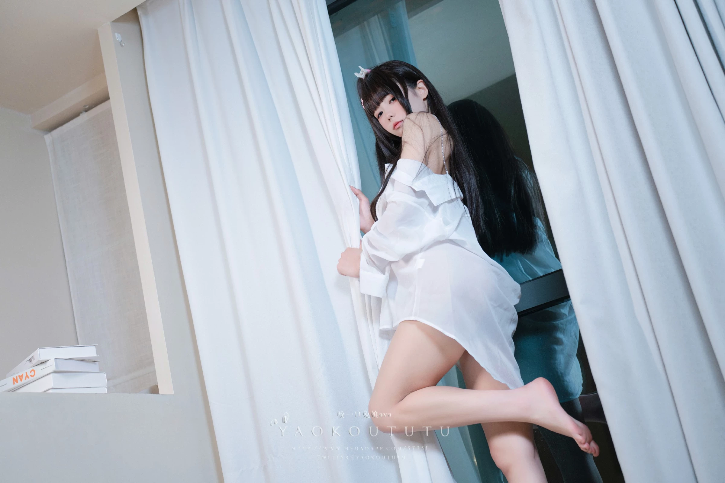 Coser@黏黏团子兔 -  男友衬衣’&Boom Boom [58P]