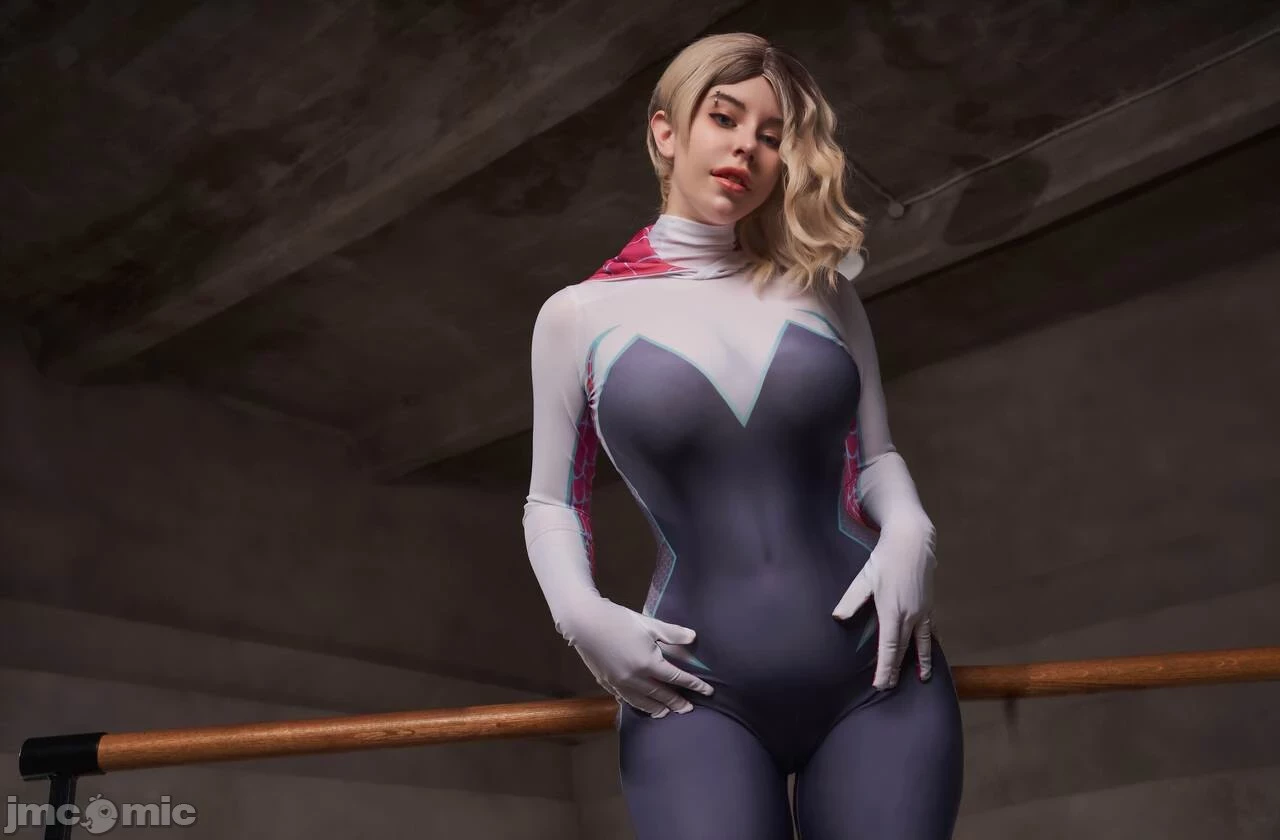 Voezacos - Spider-Gwen [38P]