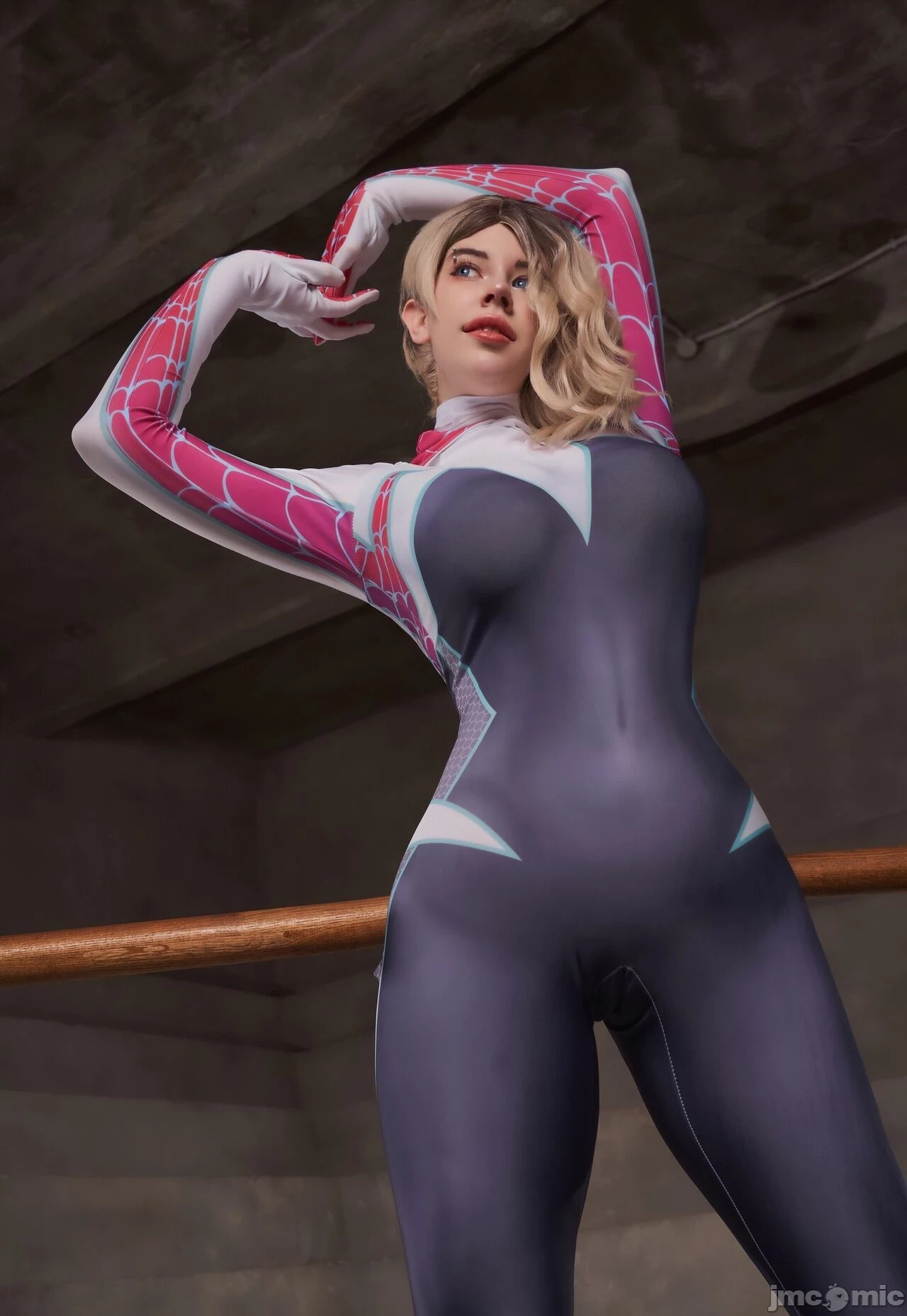 Voezacos - Spider-Gwen [38P]