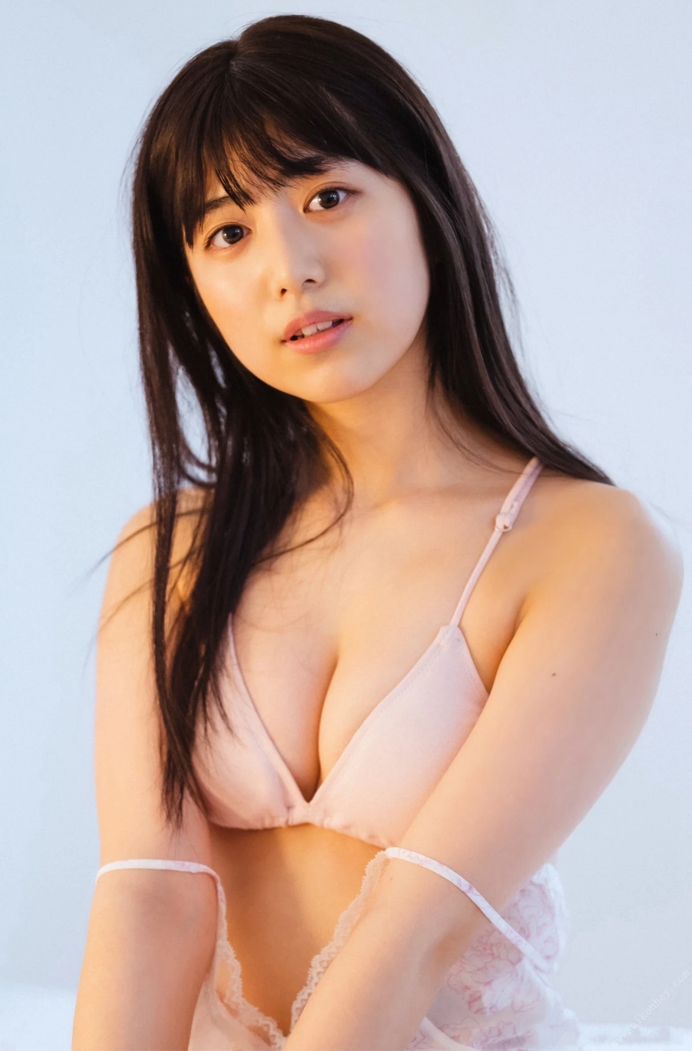 吉田莉桜 おはよう 天使 [65P]