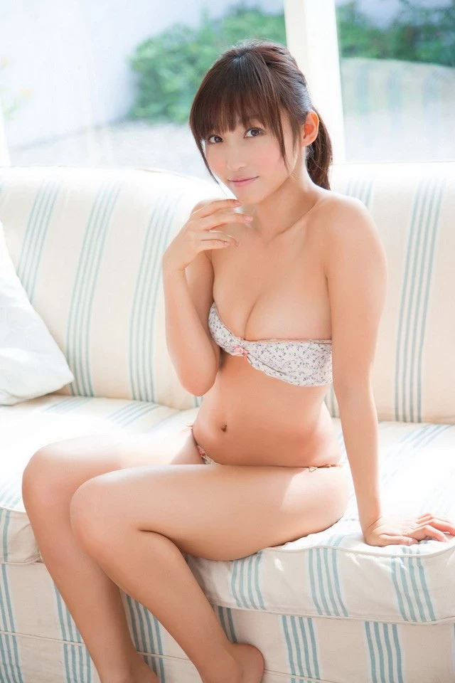 日本性感写真女优吉木理莎 [100P]