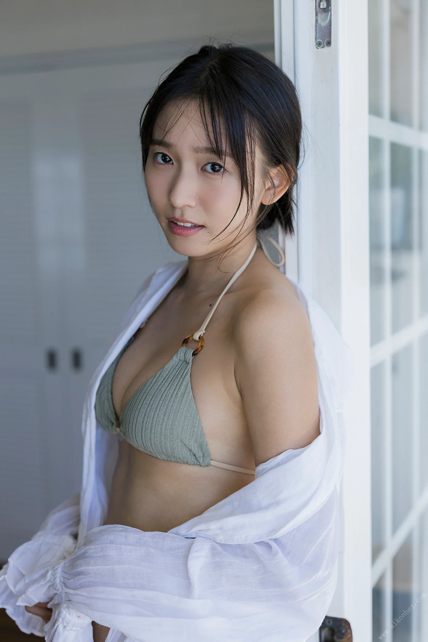 志田音音[Photobook] ハワイのねねまるホリデー 周刊ポストデジタル写真集 [136P]