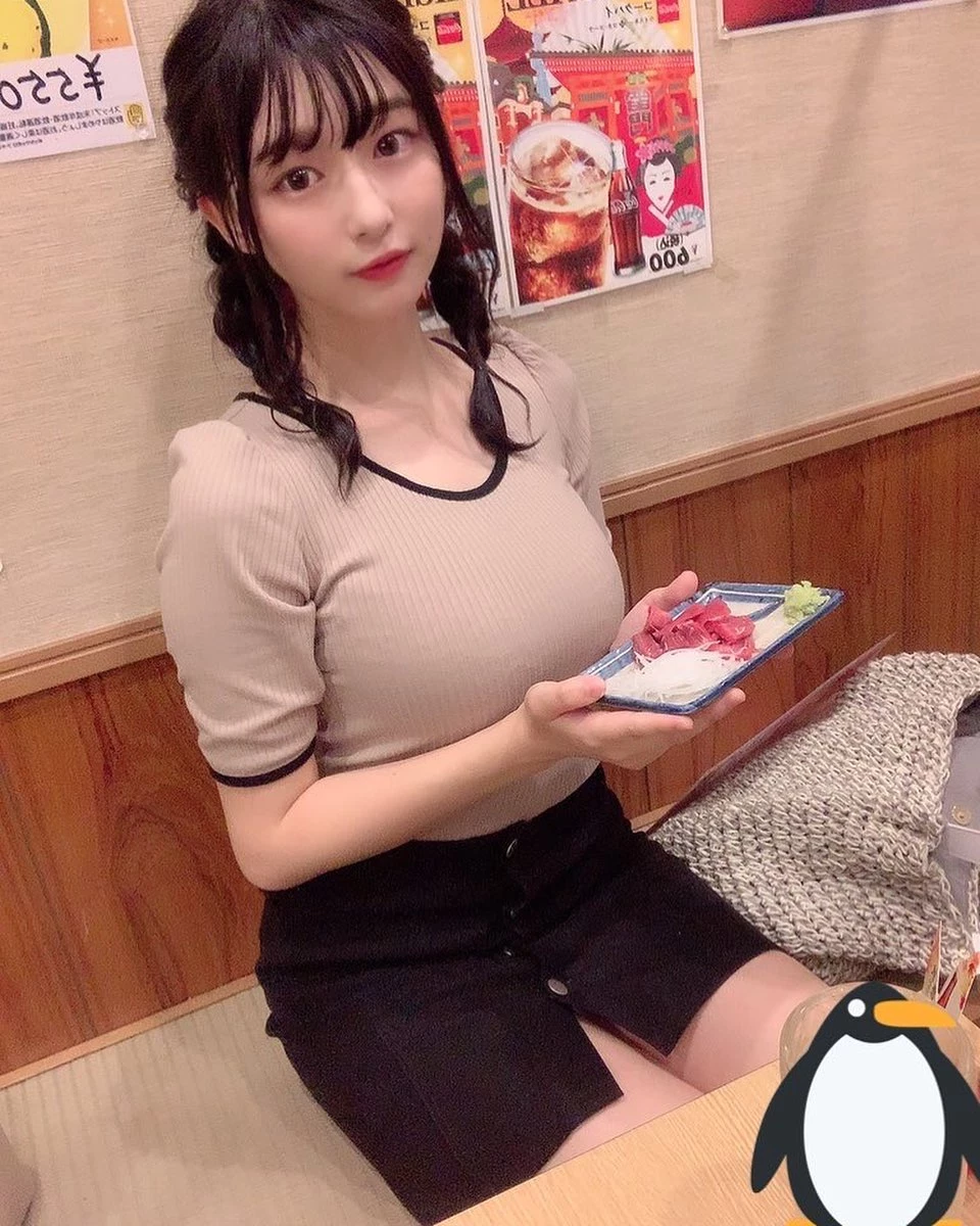 我婆！Ｆ杯配上童颜 写真新星~我妻ゆりか