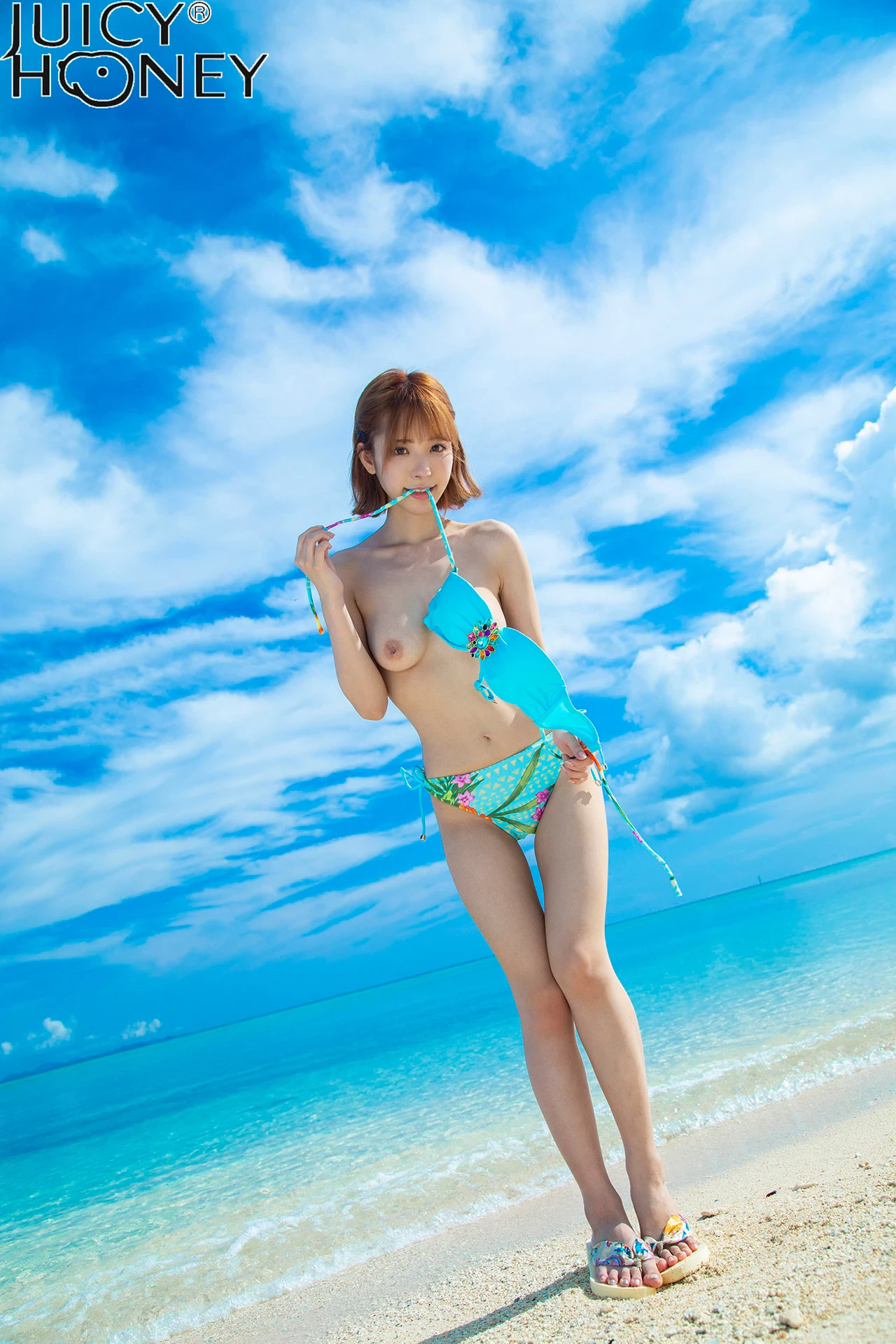 荣川乃亚[栄川乃亜][Photobook] Noa Eikawa Ichigo Hakusho “いちご白书” alarm [298P]