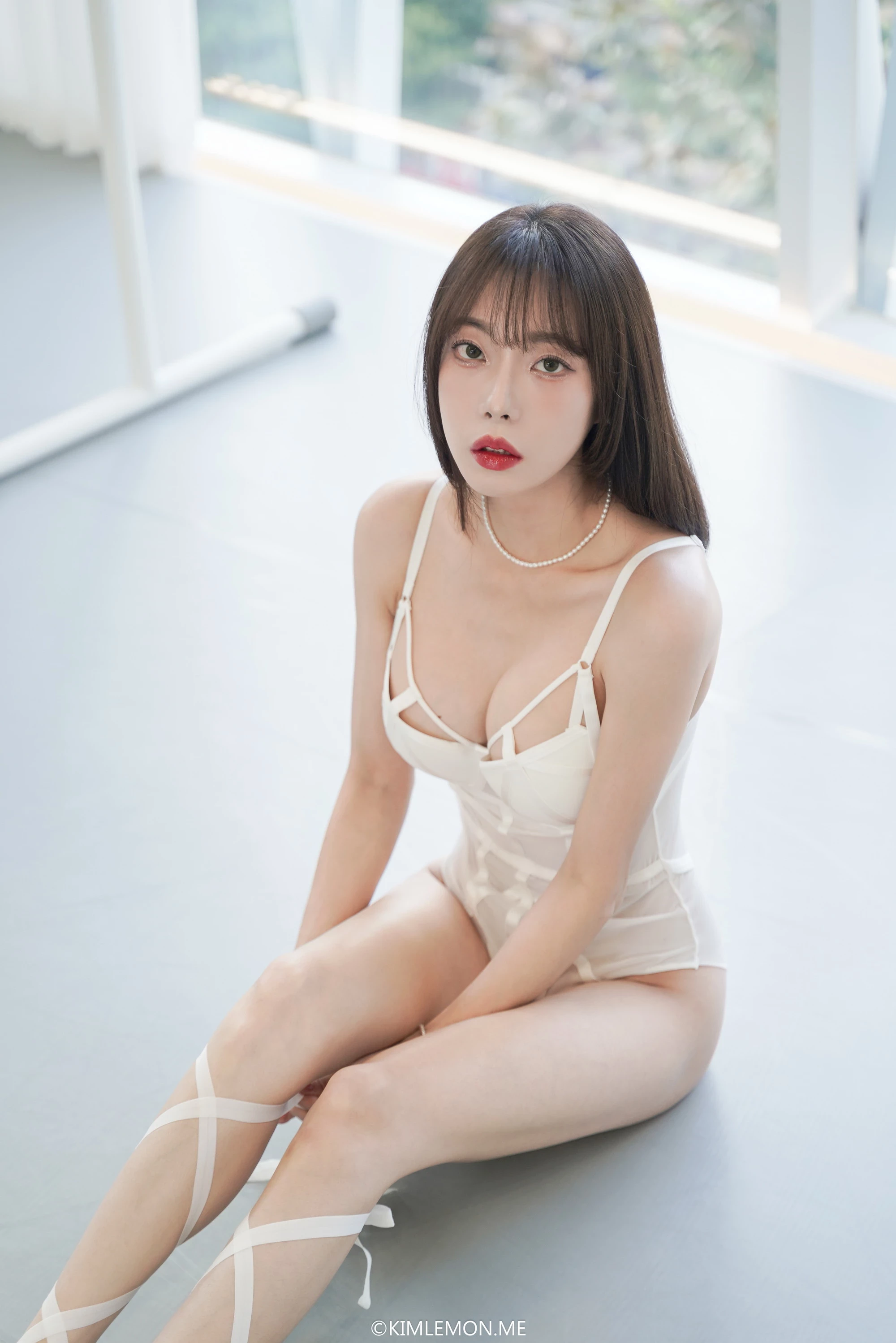 SEYEON - Vol.24 [84P]