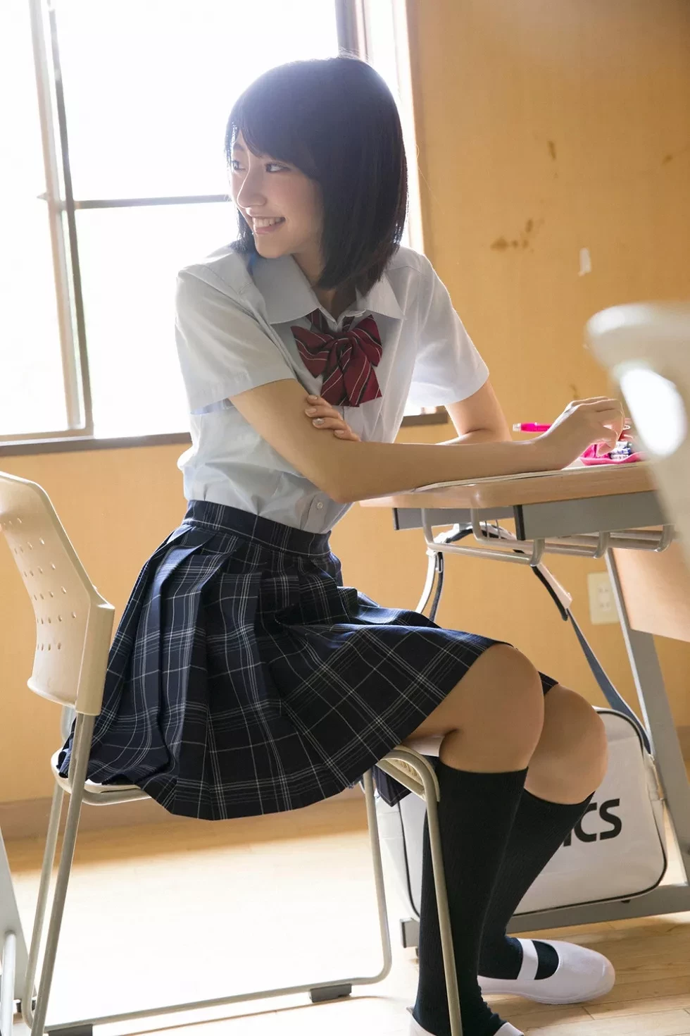 [YS Web]Vol.662_日本19岁嫩模武田玲奈清纯阳光写真100P