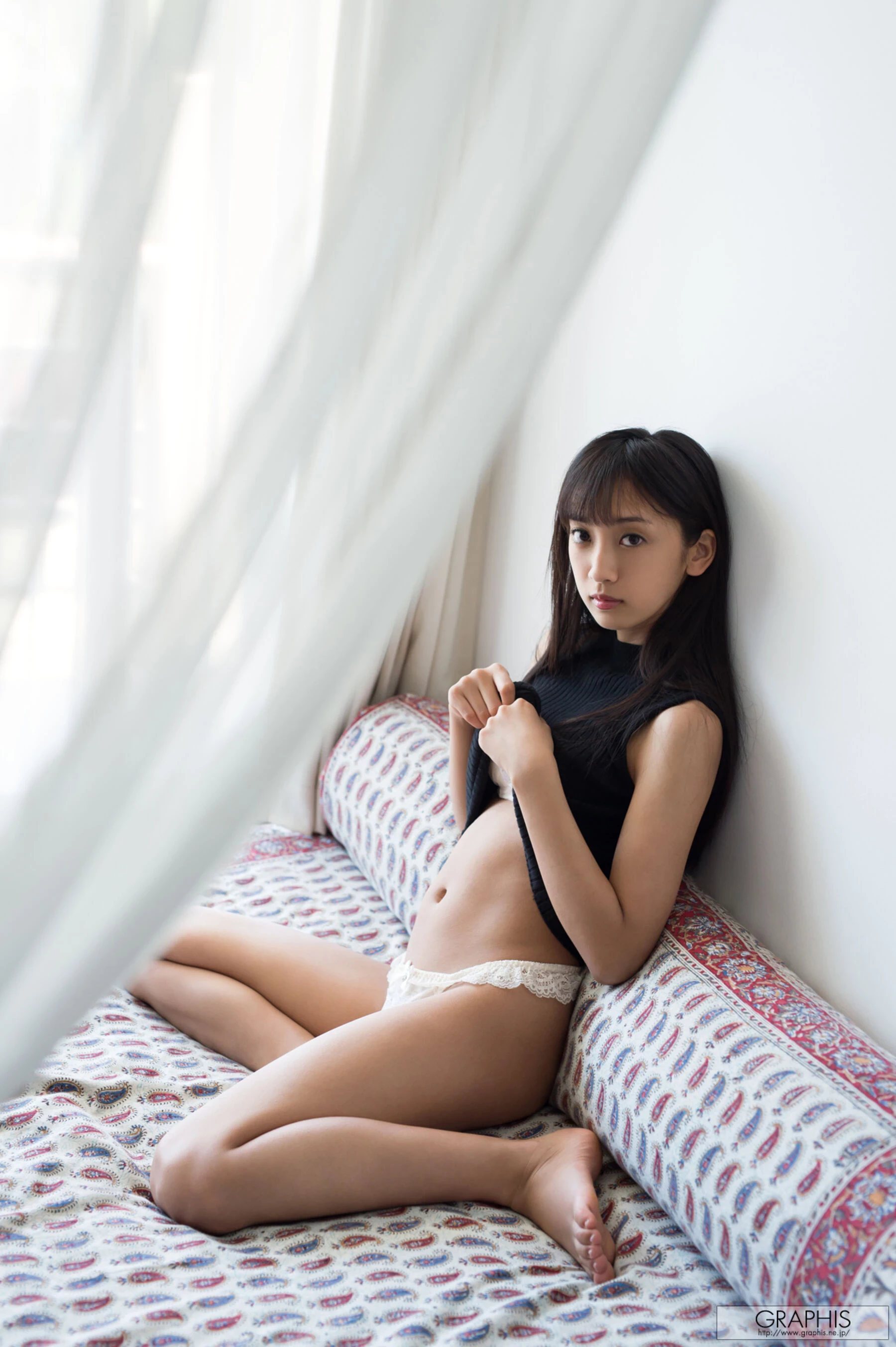 辻本杏[Graphis]《Oriental Lily》[2016-10-28] [141P]