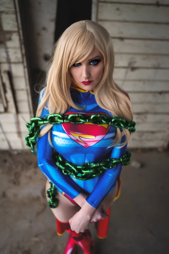 [Angie Griffin] Supergirl