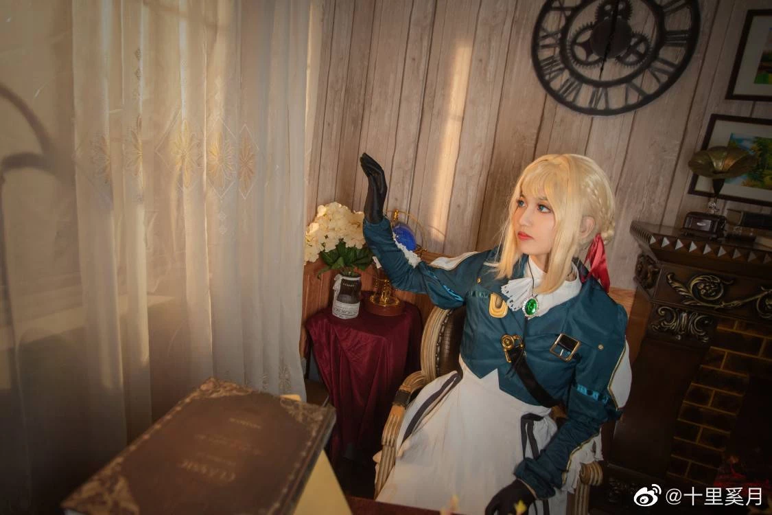 《紫羅蘭永恆花園外傳》薇爾特莉cosplay[CN：十里奚月] [9P]