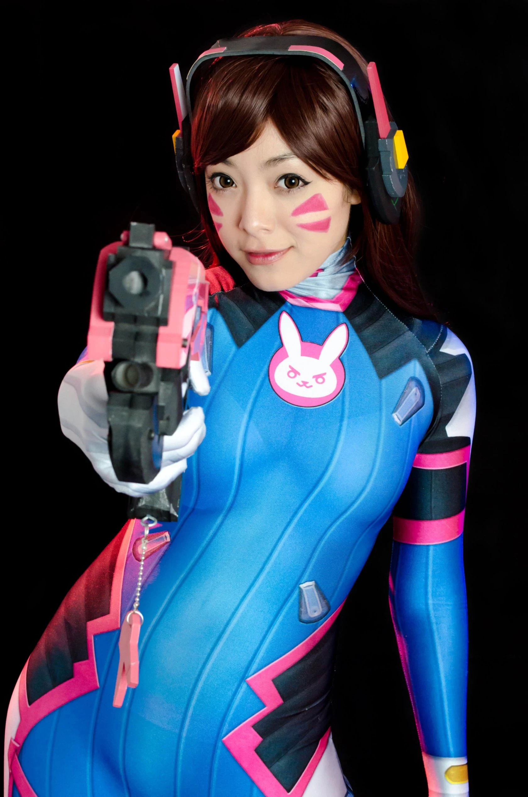 [Hitomi] DVa [25P]