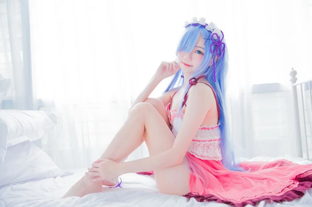 [Sally Dorasnow] Rem Sleep Wear