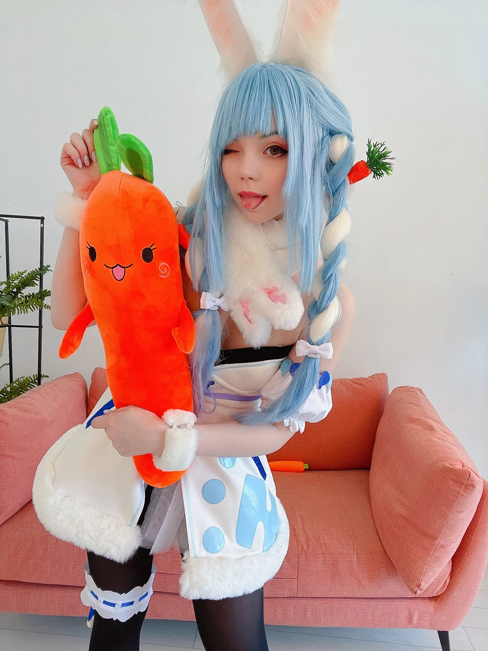 [cosplay] Caticornplay - Usada Pekora [hololive]