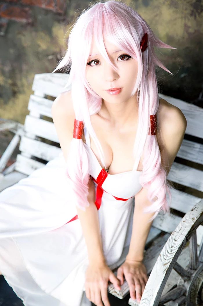 素人或AV女優的COSPLAY-39 [30P]