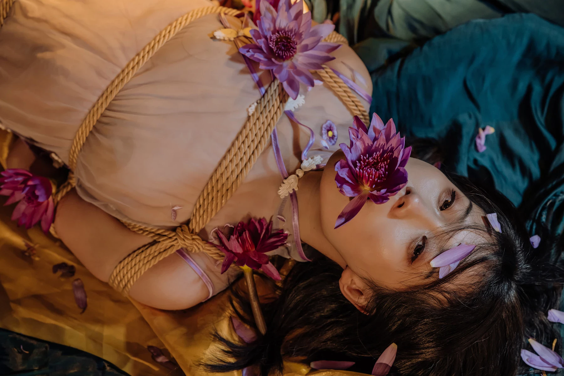 雲溪溪 Cosplay 花與繩 Flower and Rope