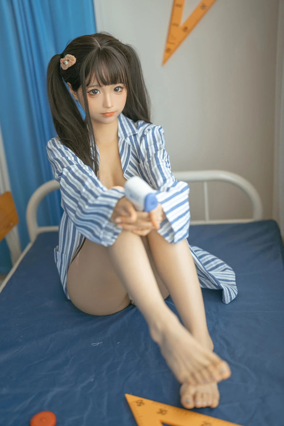 Cosplay 蠢沫沫 Chunmomo In Inspection Set.02