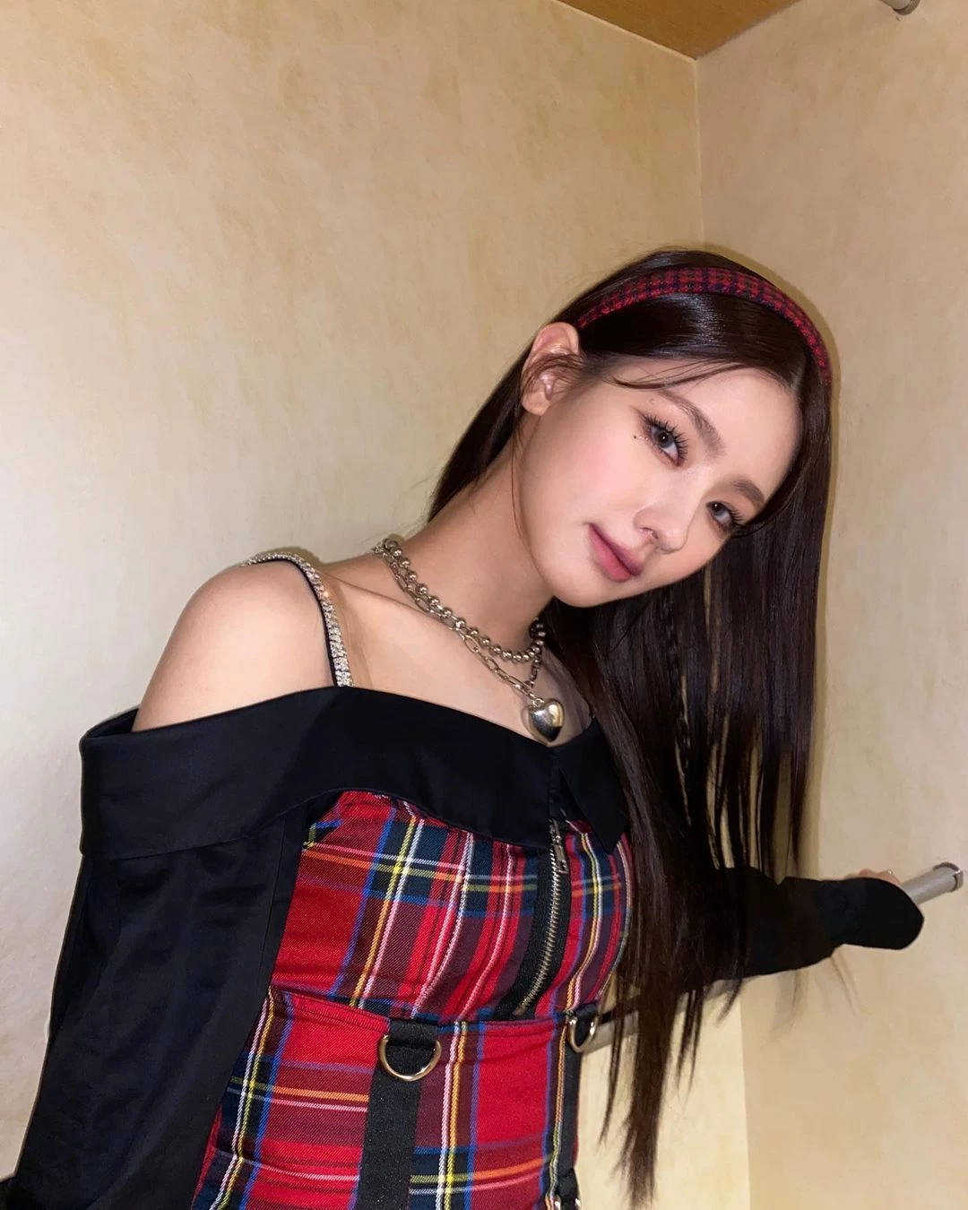 女孩 Miyeon